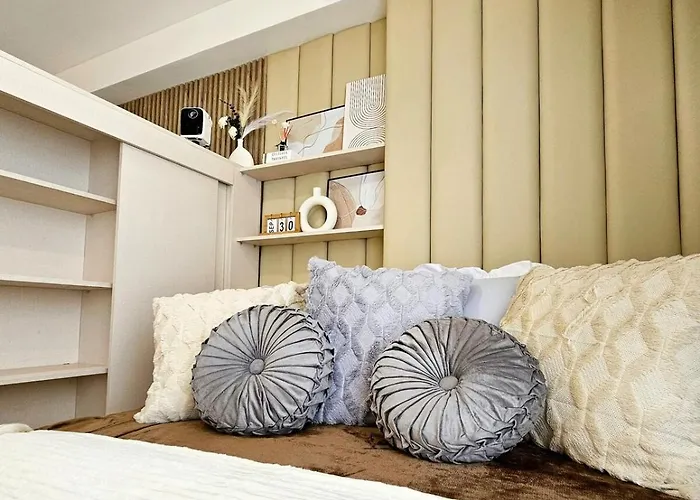 Apartment Modern Avida Towers In It Park