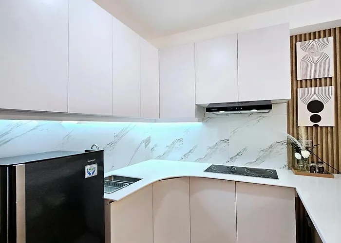 Modern Avida Towers In It Park Apartment