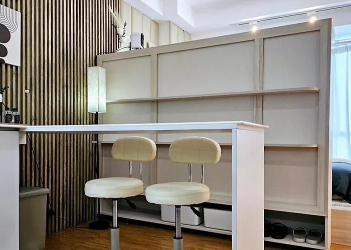 Modern Avida Towers In It Park Apartment *
